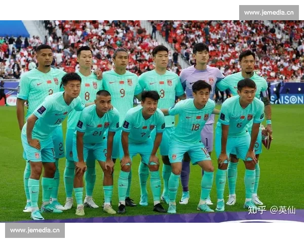 徐新时隔一年半重返国足!上次登场还是亚洲杯憾负卡塔尔 徐新时隔一年半重返国足!上次登场还是亚洲杯憾负卡塔尔