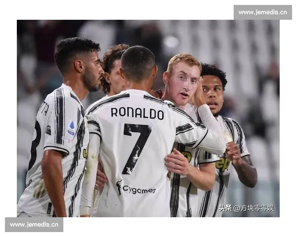 弗洛伦蒂诺督战!贡萨洛制胜球 皇马 1-0 尤文晋级世俱杯八强 弗洛伦蒂诺督战!贡萨洛制胜球 皇马 1-0 尤文晋级世俱杯八强